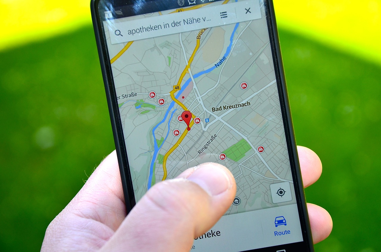 The Advantages of GPS Mobile Tracking App